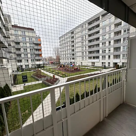 Cozy Near The Airport And Business Center Mokotow Apartment Warsaw