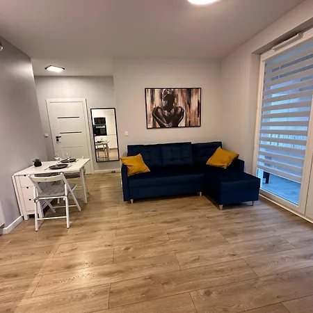 شقة Cozy Near The Airport And Business Center Mokotow